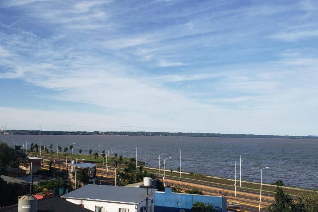 Hermoso Departamento Con Vista al Río y Parrilla Apartamento Posadas Exterior foto